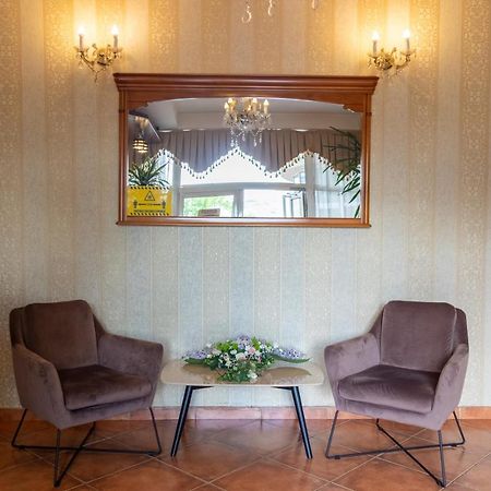Pensiunea Europa Târgu-Mureş Extérieur photo