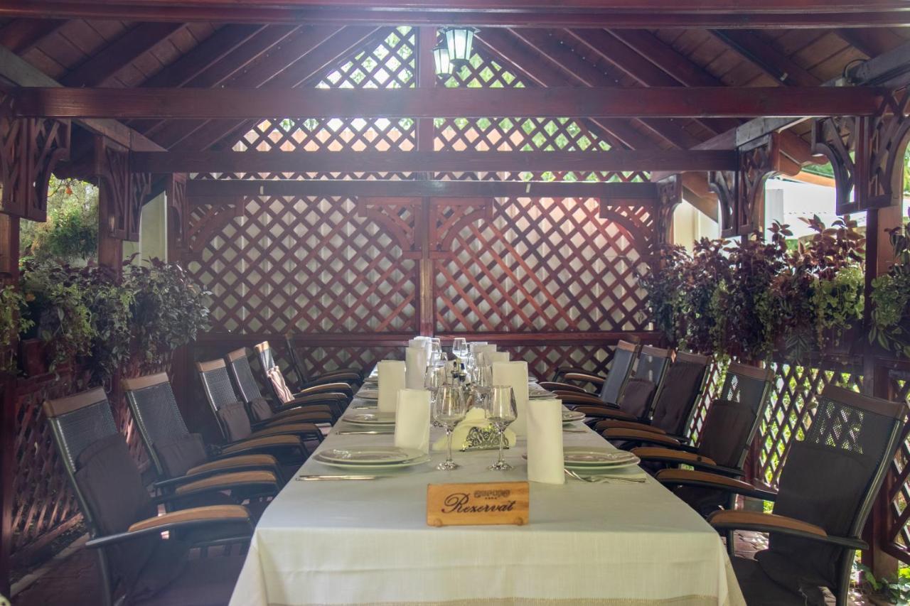 Pensiunea Europa Târgu-Mureş Extérieur photo