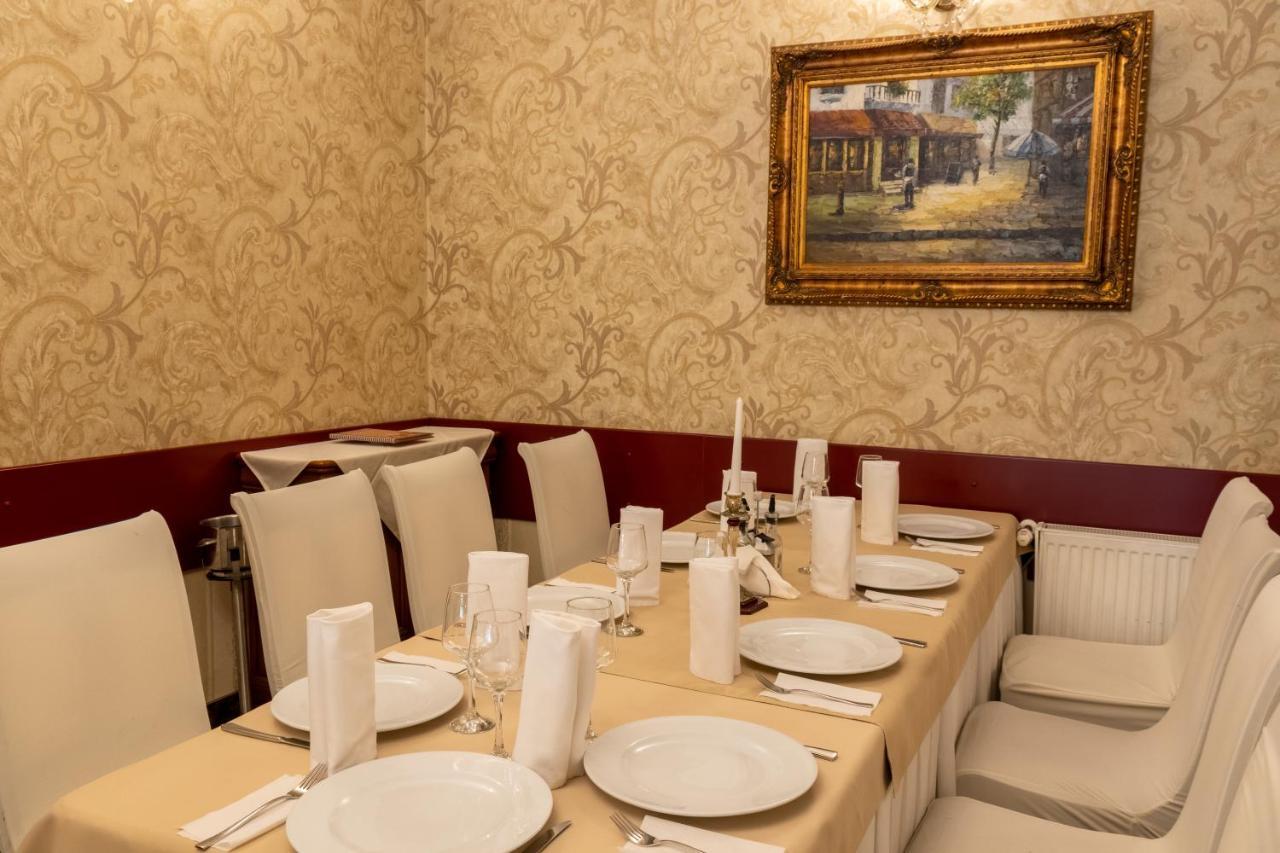 Pensiunea Europa Târgu-Mureş Extérieur photo